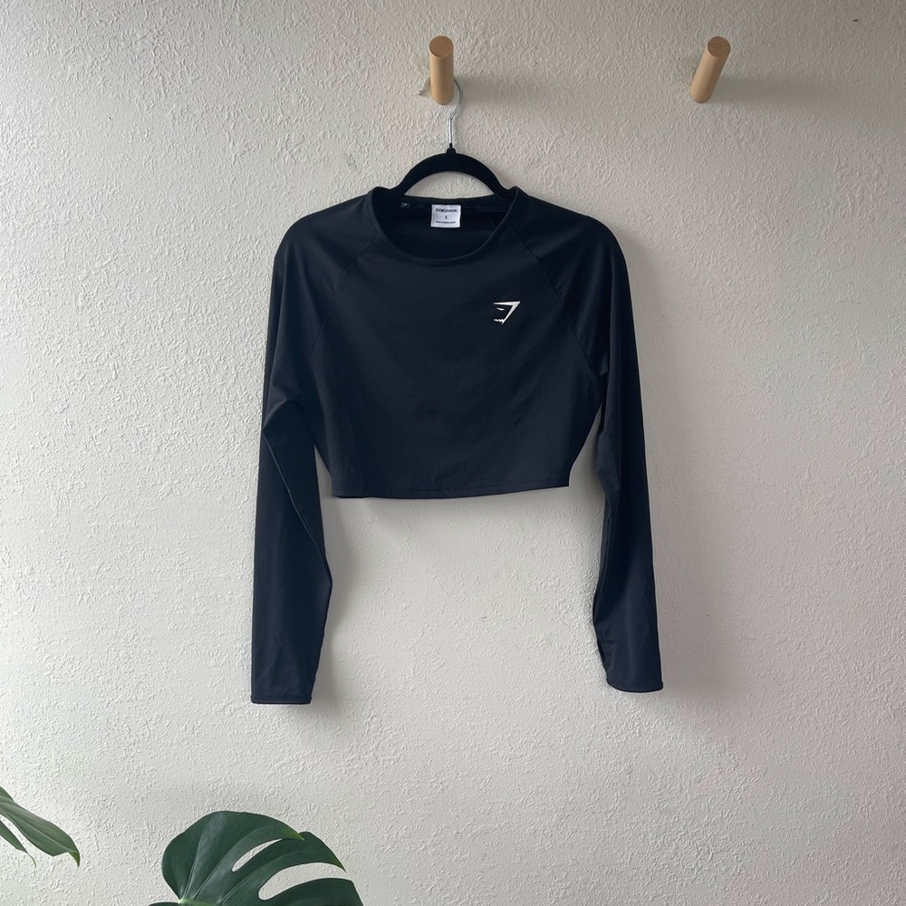 Gymshark Lifting Essential Long Sleeve Crop Top
